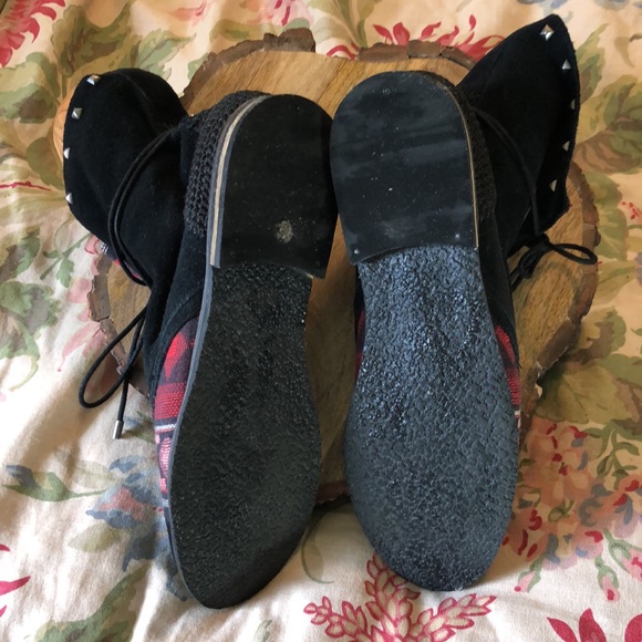 The SAK size 9.5 Navajo Aztec Weave Suede Boot NEW - Picture 9 of 12